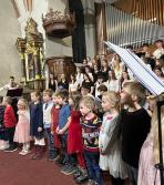 Malí zpěváci z 9.MŠ