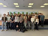 Takřka všichni účastníci v aule.