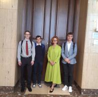 Soutěž Finanční gramotnost - Mgr. Marta Gellová, Viceprezidentka Evropské Asociace finančního plánování EFPA Europe a prezidentka EFPA ČR; Bedřich Zimmermann, Jan Novák, Aleš Kučera Soutěž Finanční gramotnost - Mgr. Marta Gellová, Viceprezidentka Evropské Asociace finančního plánování EFPA Europe a prezidentka EFPA ČR; Bedřich Zimmermann, Jan Novák, Aleš Kučera