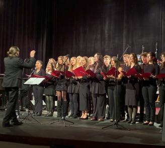 Komorní sbor Gymnázia Roberta Kocha