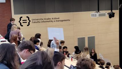 Průběh konference Průběh konference