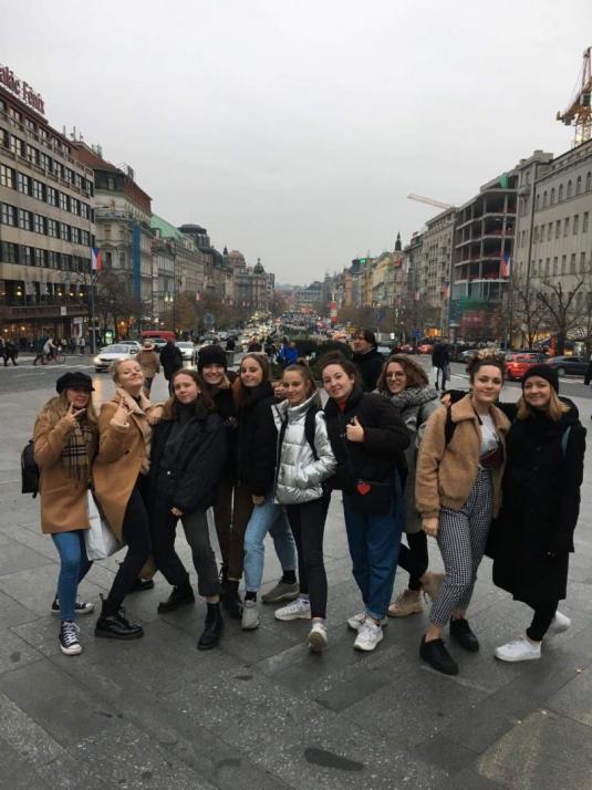 Skupina našich a francouzských studentů 2019 snímek 1